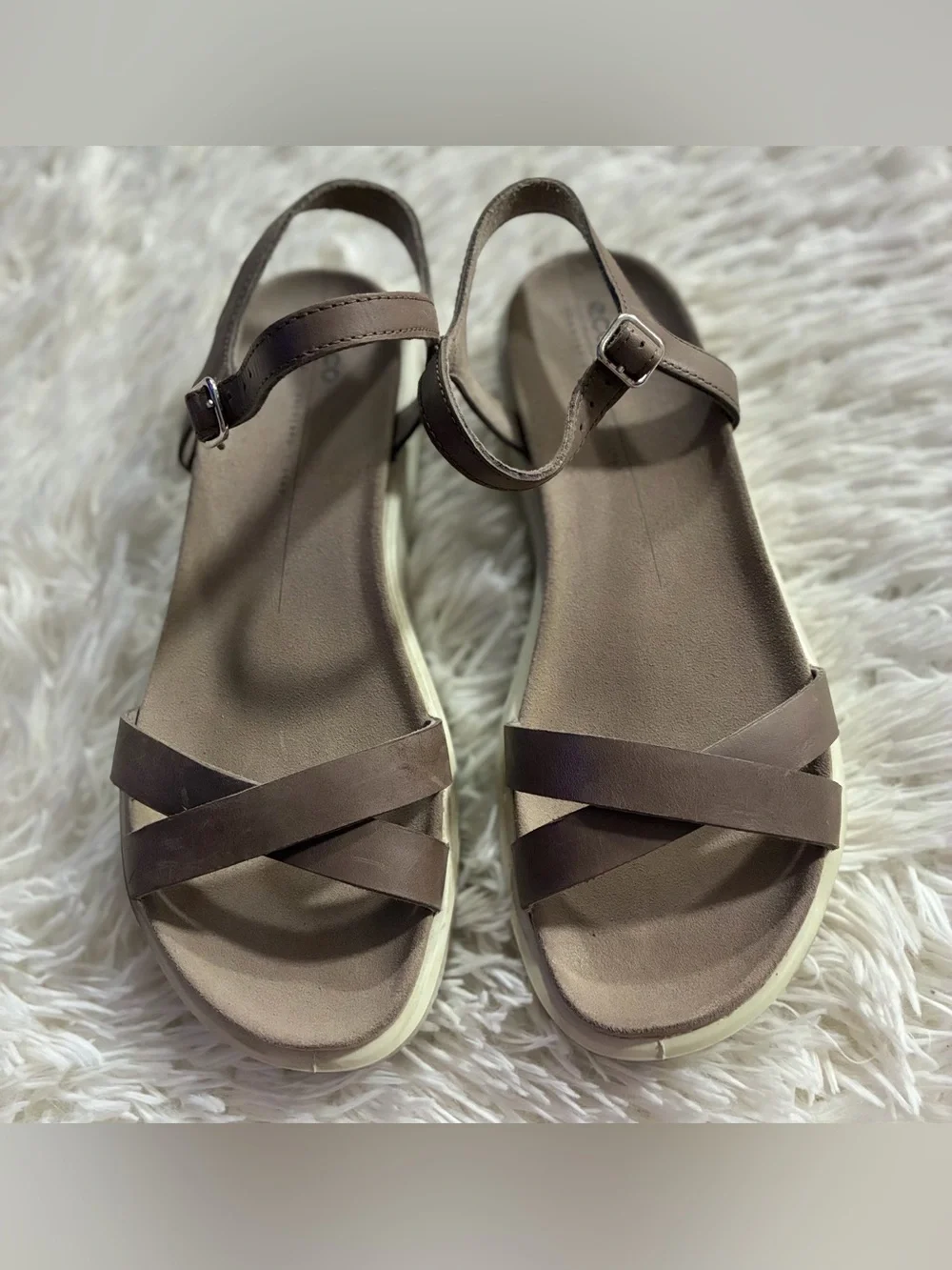 ECCO Comfort Leather Yuma Ankle Cross Strap Strappy Sandal Gray Taupe 38 7 7.5